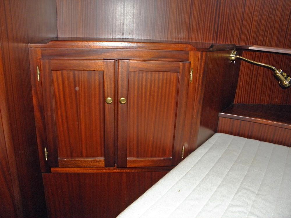 Aft cabin, Accommodation
